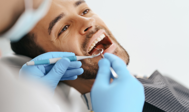 How To Treat Discoloured Teeth With Cosmetic Dentistry